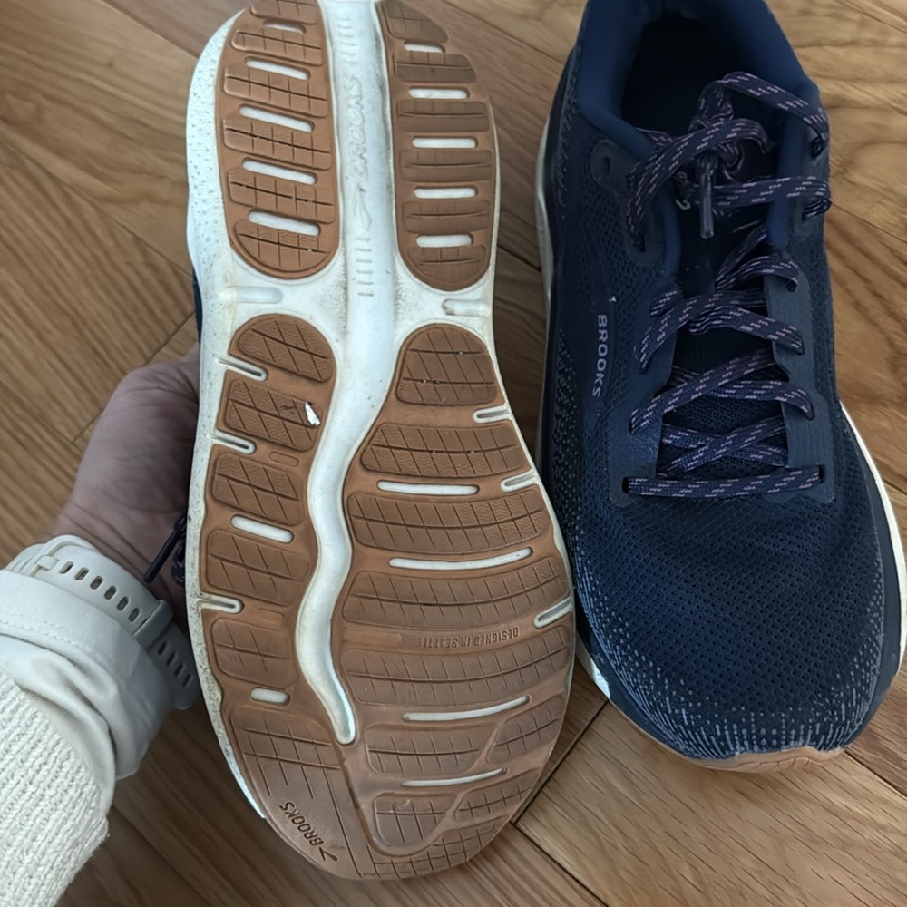 Brooks Ghost Max - Picture 3 of 3